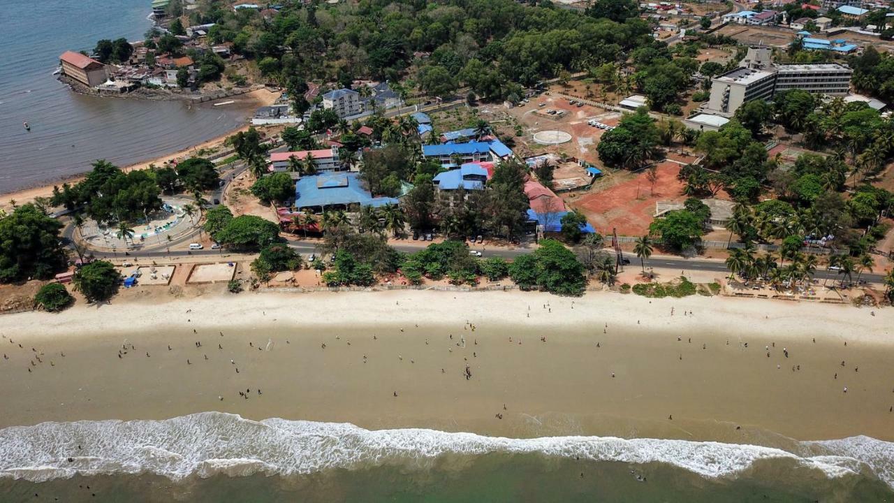 The Family Kingdom Resort Freetown Kültér fotó